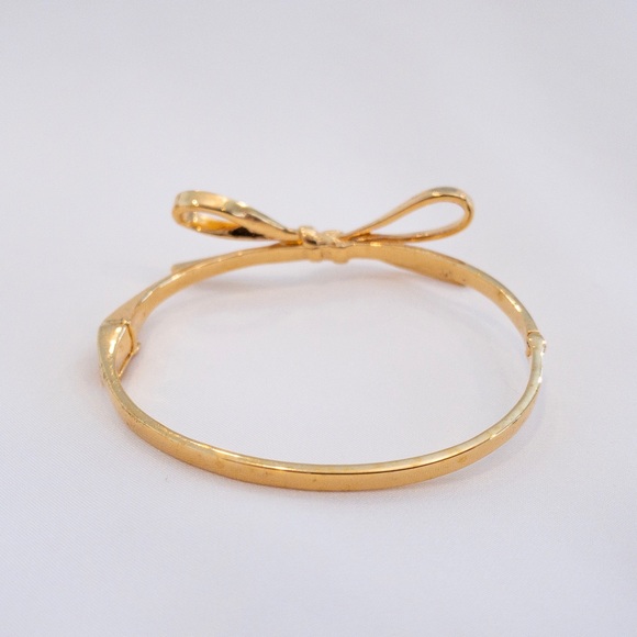 Kate Spade Love Notes Large Bow Hinged Bracelet - Picture 2 of 3